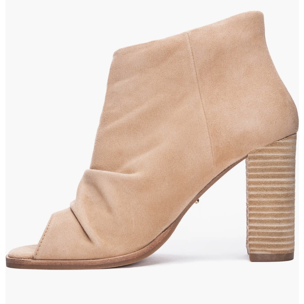 42 Gold Loyalty Open Toe Bootie - Picture 3 of 4